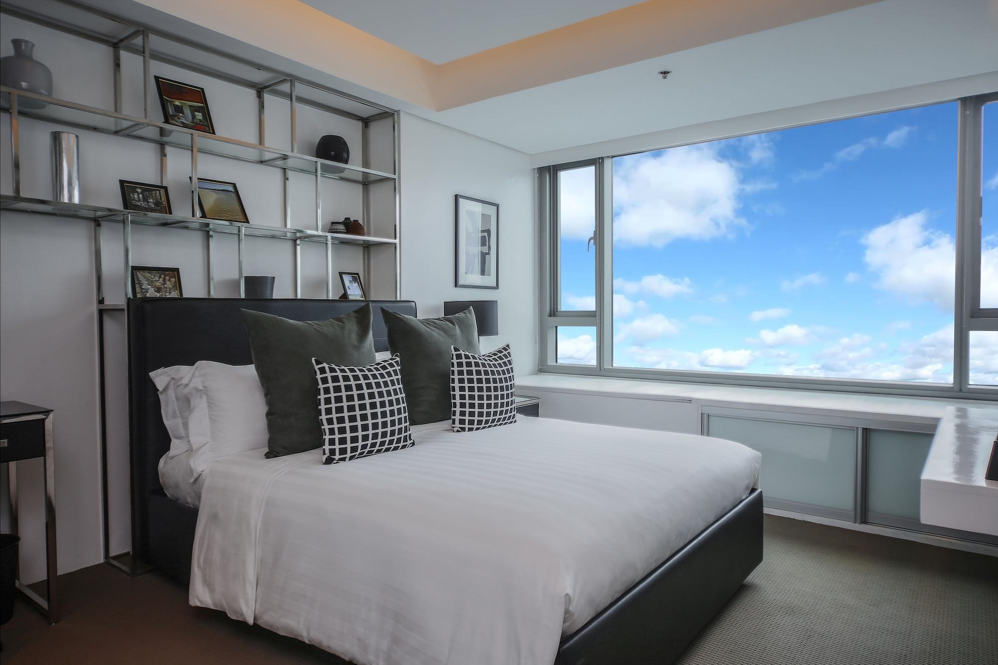 The Alpha Aparthotel 4*